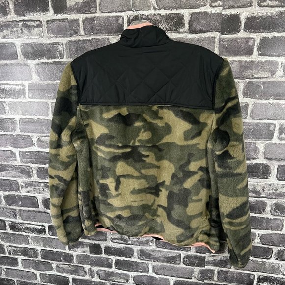 NWT Rails Wesley Front Zip Faux Fur Jacket - size M - Picture 6 of 16